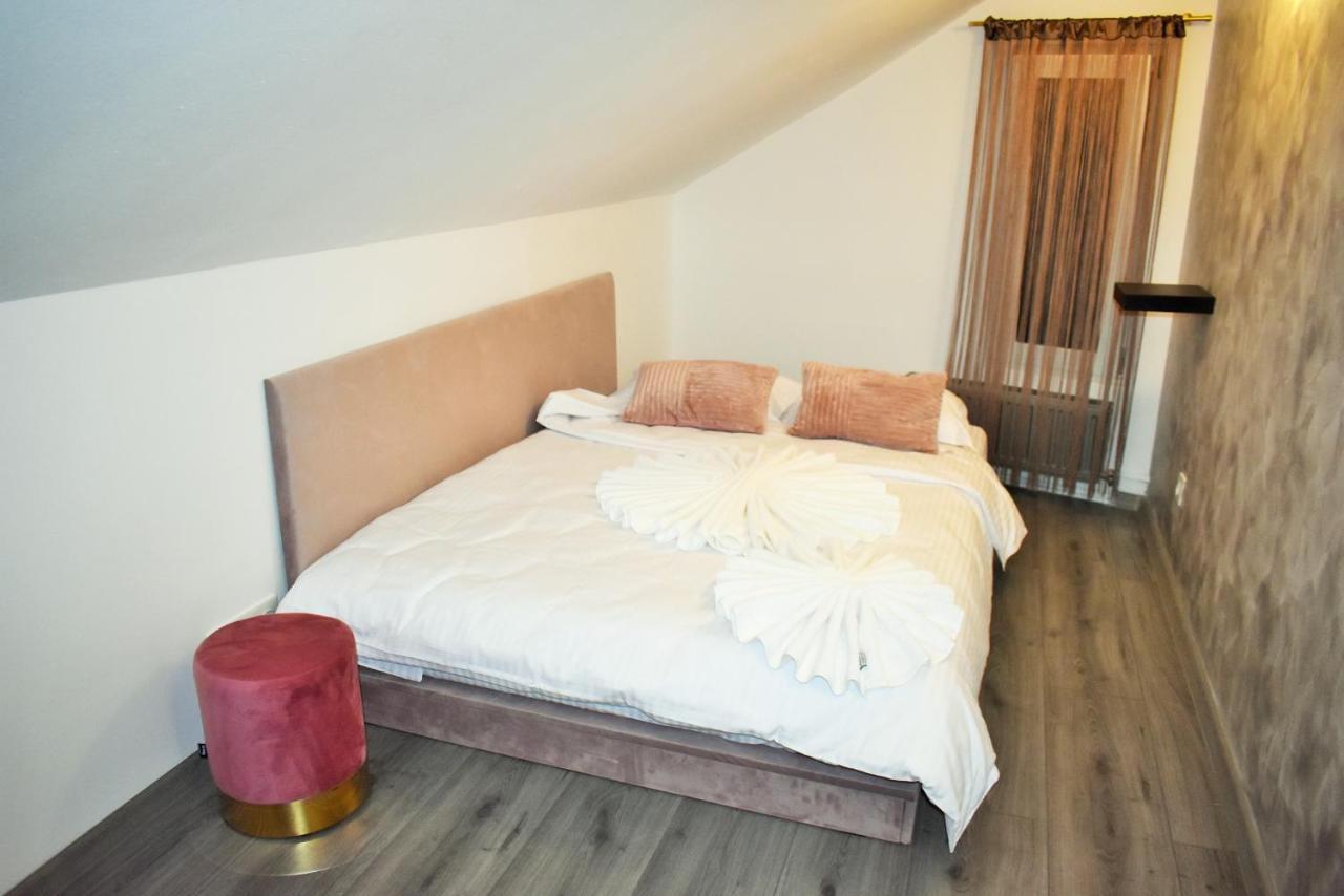 Pensiunea Casa Ober Brasov Ngoại thất bức ảnh